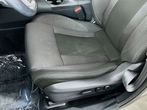 Used 2022 Subaru Outback Premium image 27