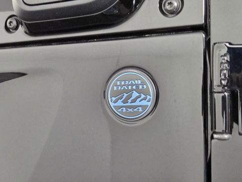 Used 2025 Jeep Wrangler Sahara w/ Safety Group image 11