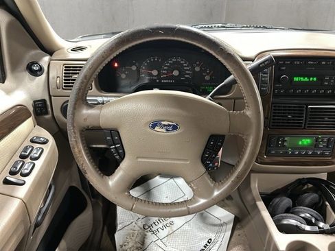 Used 2003 Ford Explorer Eddie Bauer image 13