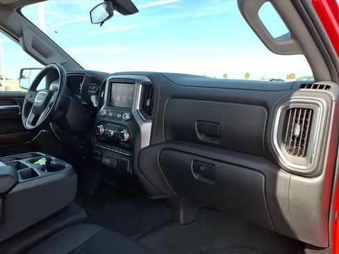 Used 2020 GMC Sierra 1500 SLE w/ SLE Value Package image 11