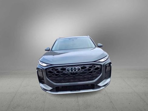 New 2026 Audi Q3 quattro 2.0T image 3