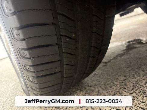 Used 2017 Buick Envision Premium w/ Driver Confidence Package AWD/4WD image 36