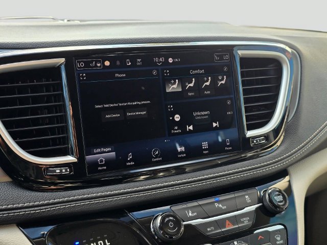 Used 2022 Chrysler Pacifica Touring-L FWD image 26
