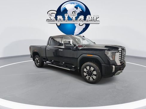 New 2026 GMC Sierra 2500 Denali w/ Max Trailering Package image 2