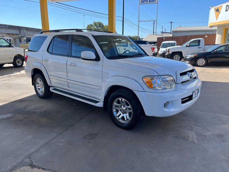 Used 2006 Toyota Sequoia SR5 RWD image 3