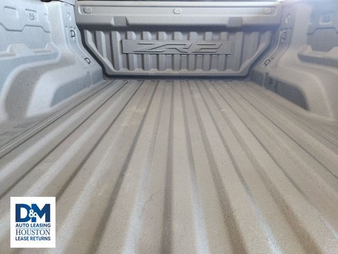 Used 2024 Chevrolet Colorado ZR2 w/ Technology Package image 43