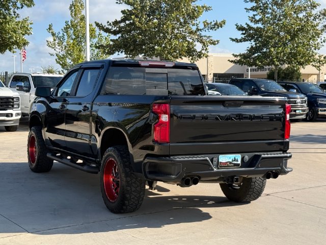Used 2020 Chevrolet Silverado 1500 LT Trail Boss w/ Midnight Edition AWD/4WD image 9