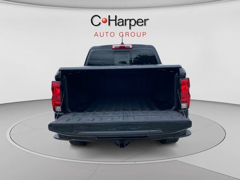 Used 2023 Chevrolet Colorado LT w/ LT Convenience Package II AWD/4WD image 14
