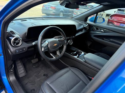 Used 2024 Chevrolet Blazer EV LT image 25