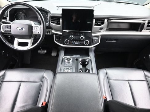 Used 2024 Ford Expedition Max XLT AWD/4WD image 16