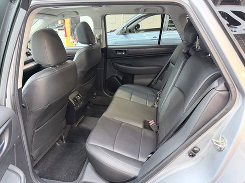 Used 2015 Subaru Outback 2.5i Limited image 21