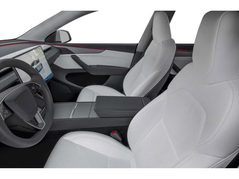 Used 2026 Tesla Model Y 2WD image 8