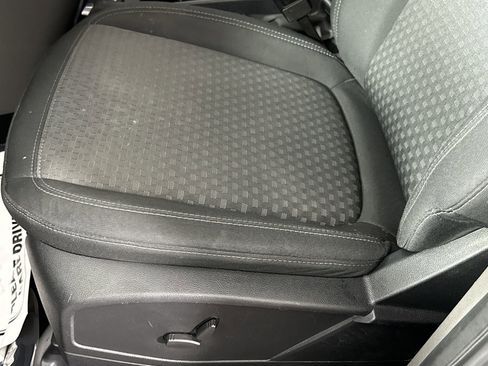 Used 2019 Ford Transit Connect XLT w/ Driver-Assist Package image 16