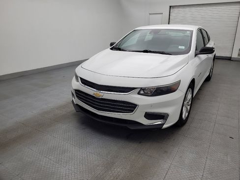Used 2017 Chevrolet Malibu Premier w/ Driver Confidence Package image 15