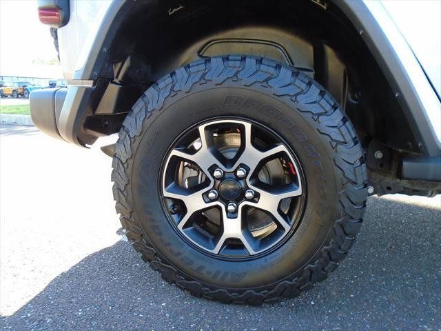 Certified 2018 Jeep Wrangler Unlimited Rubicon w/ Dual Top Group AWD/4WD image 16