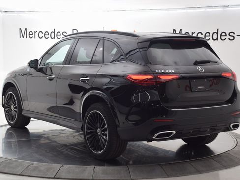 New 2026 Mercedes-Benz GLC 300 image 4