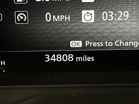 Used 2022 Nissan Rogue Platinum w/ Head-Up Display Package image 6