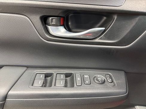 Certified 2023 Honda CR-V LX image 23