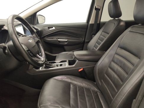 Used 2018 Ford Escape SEL image 17