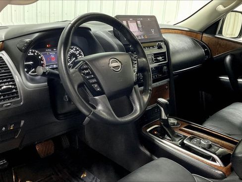 Used 2024 Nissan Armada SL image 14