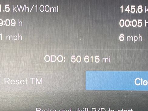 Used 2023 Volvo XC40 Recharge Ultimate AWD/4WD image 8