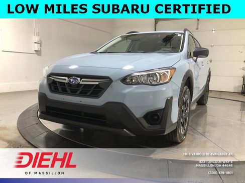 Used 2023 Subaru Crosstrek 2.0i image 3