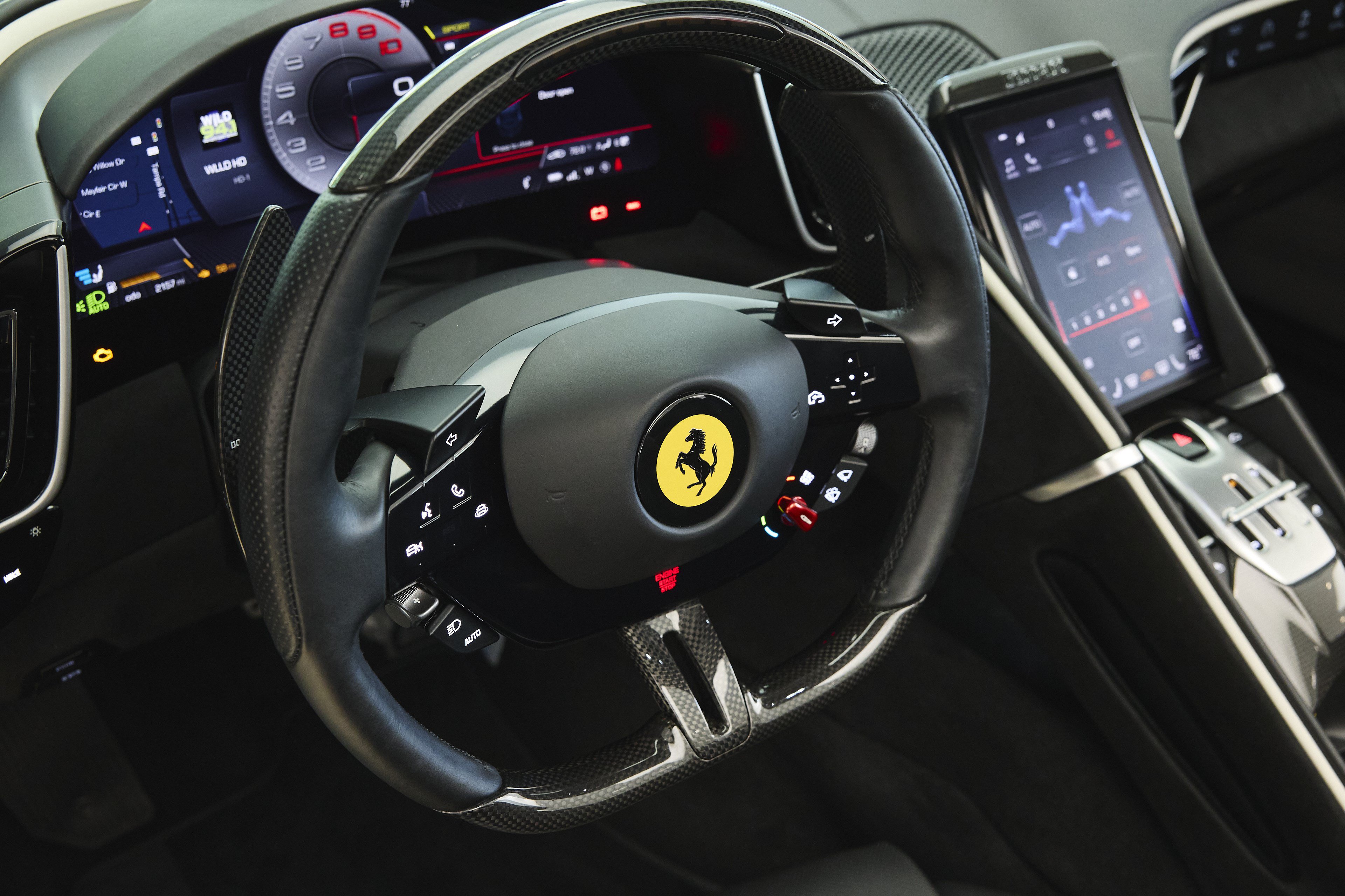 Used 2024 Ferrari Roma Spider RWD image 32