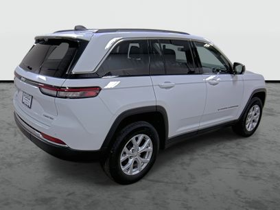 Used 2023 Jeep Grand Cherokee Limited w/ Luxury Tech Group II
