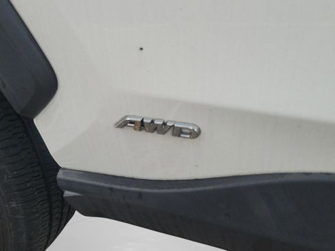 Used 2022 Toyota RAV4 XLE image 26