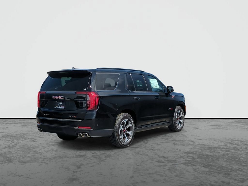 Used 2026 GMC Yukon AT4 Ultimate AWD/4WD image 8
