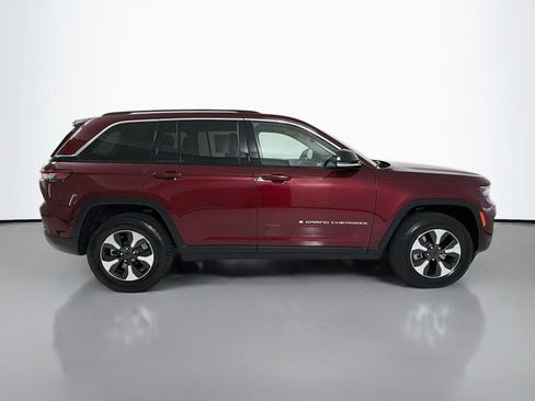 Used 2023 Jeep Grand Cherokee 4WD 4xe image 8