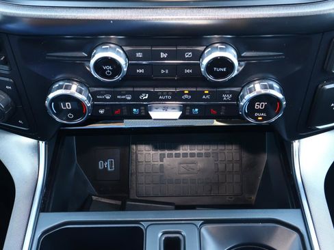 Used 2021 Ford F150 Platinum w/ Equipment Group 701A High AWD/4WD image 31