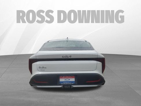 Used 2025 Kia K4 LXS image 5