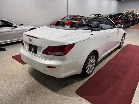 Used 2010 Lexus IS 250C RWD image 13