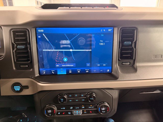 Used 2024 Ford Bronco Wildtrak AWD/4WD image 32