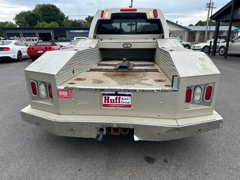 Used 2008 Ford F450 Lariat RWD image 4