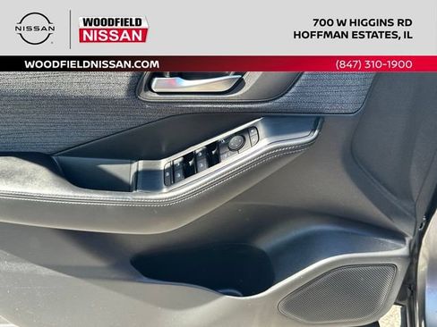 Used 2023 Nissan Rogue SV AWD/4WD image 20