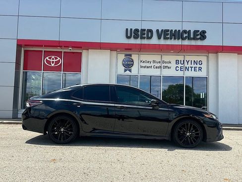 Used 2024 Toyota Camry XSE AWD/4WD image 6