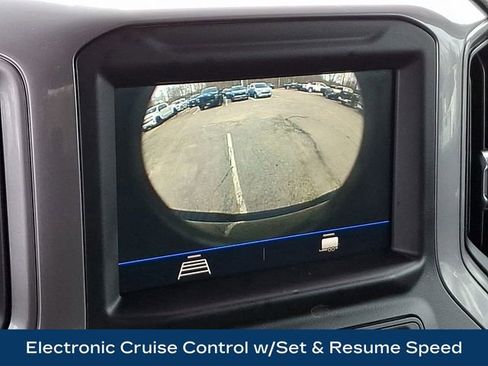 Used 2021 Chevrolet Silverado 2500 Custom w/ Custom Value Package image 21