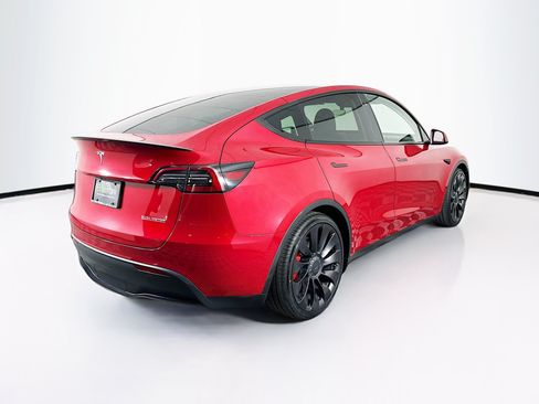 Used 2023 Tesla Model Y Performance AWD/4WD image 9