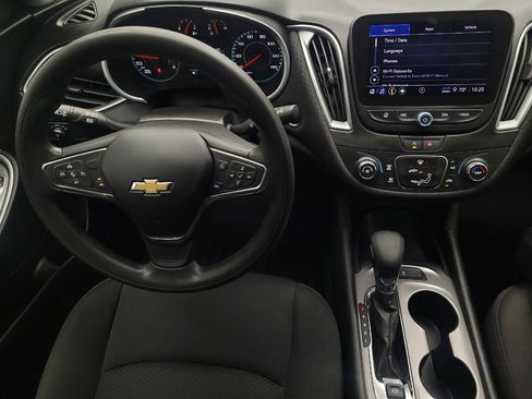 Used 2024 Chevrolet Malibu LS FWD image 22