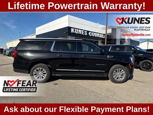 Used 2025 GMC Yukon XL Denali AWD/4WD image 12