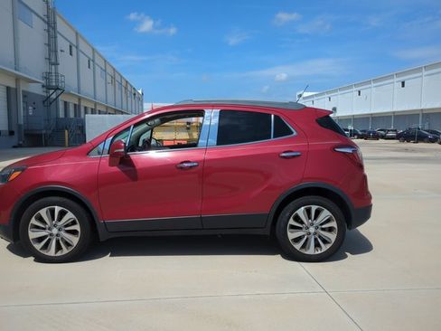 Used 2019 Buick Encore Preferred w/ Safety Package FWD image 8