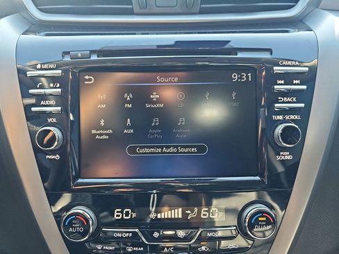 Used 2024 Nissan Murano SV FWD image 22