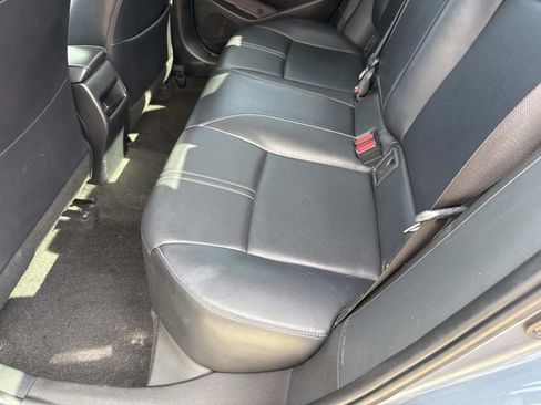 Used 2022 Toyota Corolla XLE image 16