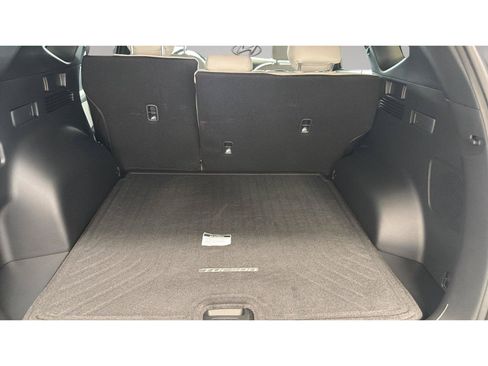 Certified 2026 Hyundai Tucson Limited FWD image 12