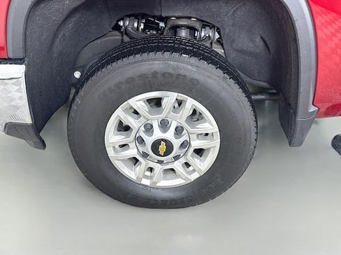 Used 2024 Chevrolet Silverado 2500 LT w/ Convenience Package RWD image 34