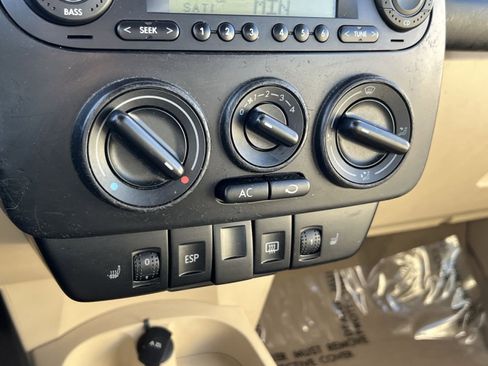 Used 2007 Volkswagen Beetle 2.5L image 18