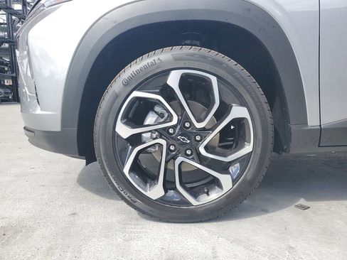 New 2026 Chevrolet Trax RS w/ Driver Confidence Package FWD image 7