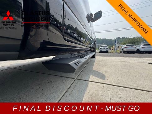 Used 2022 RAM 1500 Laramie image 14